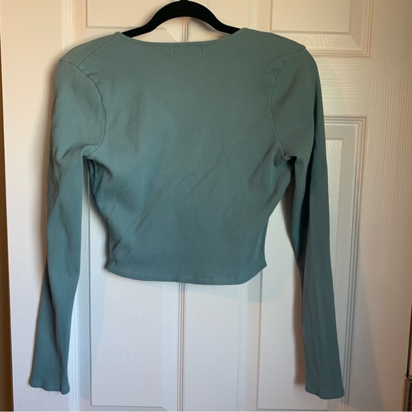 Urban Outfitters Ribbed Long Sleeve Wrap Crop Top, size L - Picture 5 of 6
